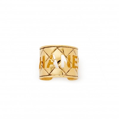 CHANEL VINTAGE GOLD CUT OUT LOGO STATEMENT CUFF 1980S 